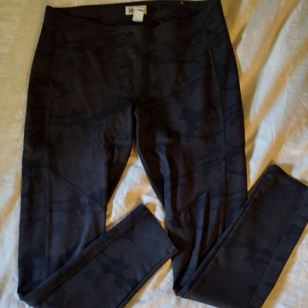 Workout pants